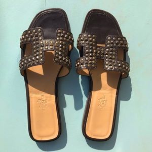 Dark brown vintage Hermes slip on sandals